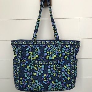 Vera Bradley Get Carried Away Tote